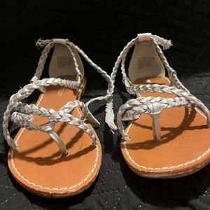 Pied A Terre Silver Sandals US 8